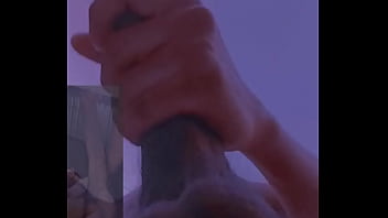 Preview 4 of Mom And Young Boy Huge Cock - Deliciosa manoseada de mi Penesote