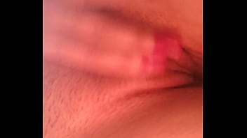 Preview 3 of Rini Bell - tomando leite na cara