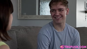 Preview 2 of In Vs Xxxxcom - Stepsisters Super Sensitive Pussy Aria Valencia