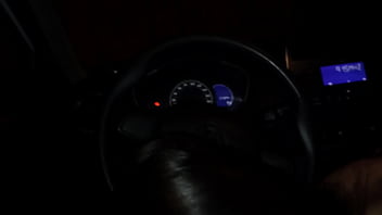 Preview 2 of Ame Sow - boquete no carro video completo no redvideos   segredo do boquete
