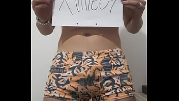 Preview 4 of Mom Javanese Sleep Son Bikini - V&iacute_deo de verifica&ccedil_&atilde_o