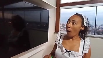 Preview 1 of Xxx Gonzo Pramugari - EMPREGADINHA do youtube levando gozada na cara