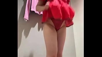 Preview 3 of Small Boy Bigg Aunty Sex - Squirting and fingering in the changing room