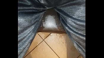 Preview 4 of Channa Sex Com - GASTE85,  PEEING IN KITCHEN