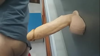 Preview 4 of Aisha Sadiq - Metendo gostoso com um consolo, Que delicia@!!!