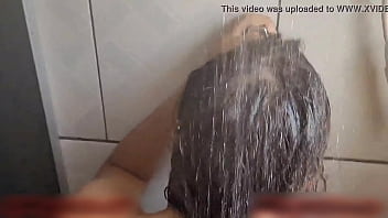 Preview 2 of Wwwxnxxvideos Dubairab - Dando banho no Twink, 