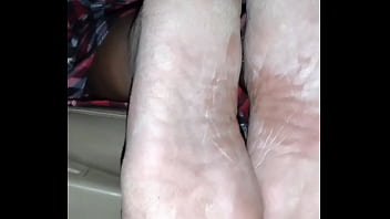 Preview 3 of Ngintip Isteri Ml - Feet soles cumshots  granny