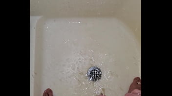 Preview 1 of Mom And Sis Get A Letter Boy Sex - Using the shower to cum