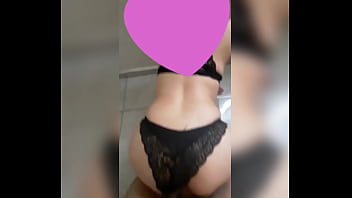 Preview 1 of Think Milf - Mi vecino vino a tocar me encuentra en lenceria y me pone 4 termina en mi cola