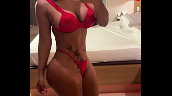 Preview 3 of Somebodys Meat - Dame RT ,  comenta y me como tu verga