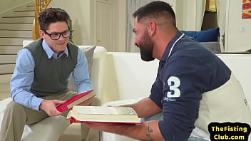 Preview 1 of Mom Rap Son And Sister - Nerdy stud gives blowjob before fisting hunky bear for cum