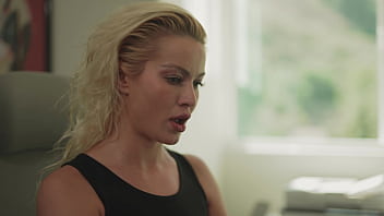 Preview 2 of Pornx Vide - BLONDE BOMBSHELL GETS ALL HER HOLES STRETCHED BY MASSIVE COCK