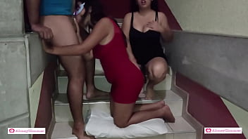 Preview 2 of Rqfkihokm - hacemos un trio en los pasillos del hotel,  adrenalina pura,  creo que nos pillaron / PARTE 1 / / ChloeBearwolf / LeandroZimmer