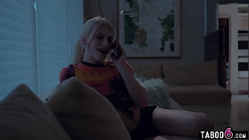 Preview 1 of Seks Video Korish - 18 years old blonde trans Izzy Wilde fucked hard anal while housesitting