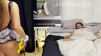 Preview 1 of Self Filmed Masturbation 005 - Despierto a Nick Moreno de polla gigante y me folla sin control! Sexo Extremo