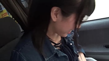 Preview 1 of Boobs Peers Monkey - 完全顔出し美乳・美尻Ｓ級美女が初めての車内エッチで超興奮密着ラブラブセックスで大量生中出し