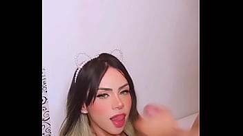 Preview 3 of Berazzers Porn Hd - Voc&ecirc_ gosta de chocolate com leite? Eu amo gozo quentinho! - Sexdoll 520