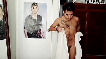 Preview 1 of Wwe Boy - Saboreando mi propio semen muy caliente