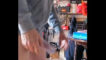 Preview 4 of Iran Indir - Pump my dick and whip ass