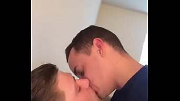 Preview 4 of Dige Kssen - Tongue love