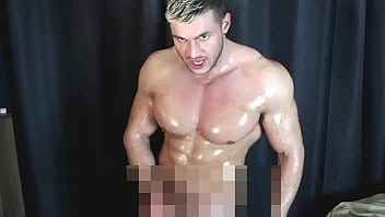 Preview 2 of Desi Indian Sex Vidoes - Oily blonde hunk wanks