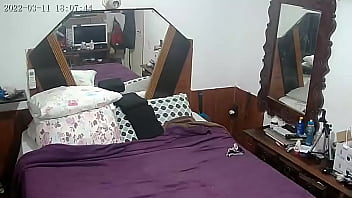 Preview 4 of Mom And Son One Bade Shere - Gosto de ver ela se oferecendo para outros homens pelo celular . Paty Bumbum