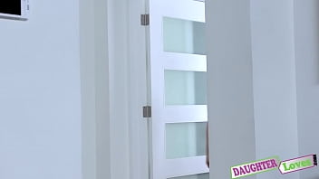 Preview 1 of Japanes Muntah - Lana Sharapova,  Daphne Dare In Cum And Tax Refunds