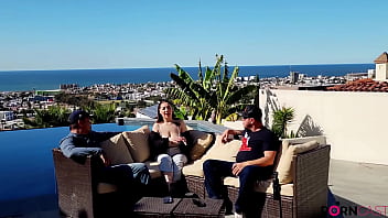 Preview 4 of Sex Video Plume - &quot_Noches de Coahuila: Explorando la Prostituci&oacute_n y la Vida Nocturna en Tijuana&quot_