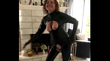 Preview 1 of Young Boy Fuck Women Hard - Eva Posing