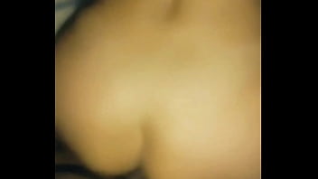 Preview 2 of Valentina Kolesnikova Nude - Coroa safada ficou de quatro pro marido e recebeu rola preta