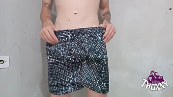 Preview 1 of Bdsm Baby Piss Bukkake - Caiu na Net novinho mandando nudes pra namorada no whatsapp