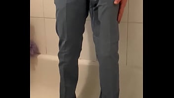 Preview 1 of Abi Solo Mal - Wetting by blue pants