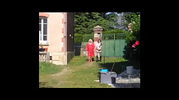 Preview 1 of Bf Video Hd Xxxx - Plan-Cul &#039_-crads&#039_ avec mes (faux !) p&eacute_p&eacute_-m&eacute_m&eacute_ !..