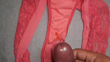 Preview 2 of Masij A - Precum en los panties de mi amiga
