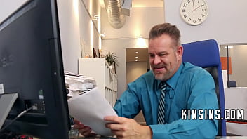 Preview 1 of Xxx Dog Saxe Move - Step Daughter Interning with photo copies her tits to seduce him