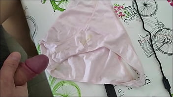 Preview 4 of Utopian Xxx Hot Videos - corrida en bragas de mi mujer 219