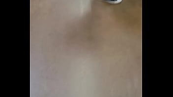 Preview 2 of Really Looking Sex Videos - Chica en la tienda le grabo el culo y le gusta .
