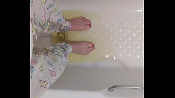 Preview 3 of Clitorus Lick - Pee myself in my pajamas