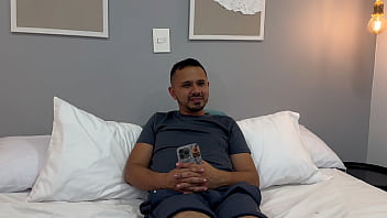 Preview 1 of Boys Hot Xxx - Contacto a una chica muy puta y me la follo duro Parte 1 - TOMMY MILLER
