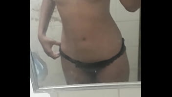 Preview 4 of Xxx Big Hot Sex Video - Sophia nega mostrando peito