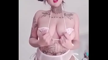 Preview 3 of Sleeping Seex - Tatuada peituda se exibindo