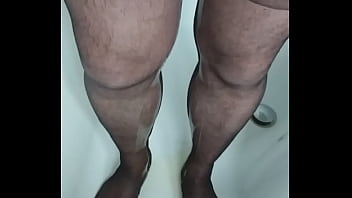 Preview 3 of Jabrdasti Rep Video Hd - Peeing my panties in the bath