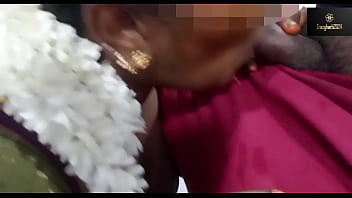 Preview 2 of Library Make Out - Fat Aunty with Fucking her Hubby. real homemade video