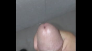 Preview 1 of Studen Junior - Leche caliente para tu bocq