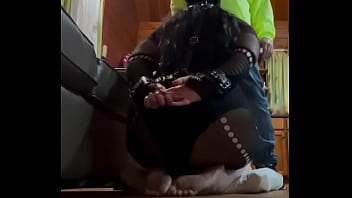 Preview 3 of Sex After German Online - Wife sucks off 3 guys while showing off soles