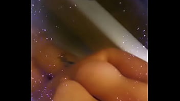 Preview 4 of Indian Kamwali Aunty Sex Video - Wife enjoys  hot bath