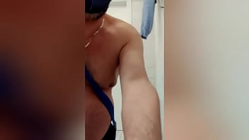Preview 1 of Anus Music - Ysogay war beim Arzt so geil und musste sich auf der Toilette ausziehen
