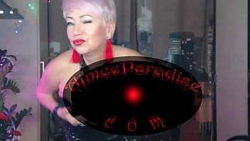 Preview 1 of Dubai Sxe Video - A depraved mature whore cheats on her husband with the first virtual counter on her wedding anniversary...