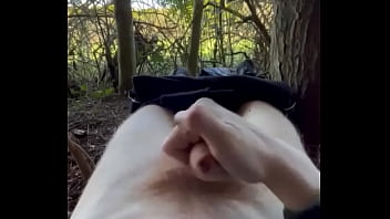 Preview 3 of Wwxxw Vido - Teen jerks off outdoors while it&rsquo_s freezing
