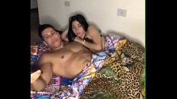 Preview 1 of Alexis Monroe Gangbang - quando namorado chama pra assitir Netflix